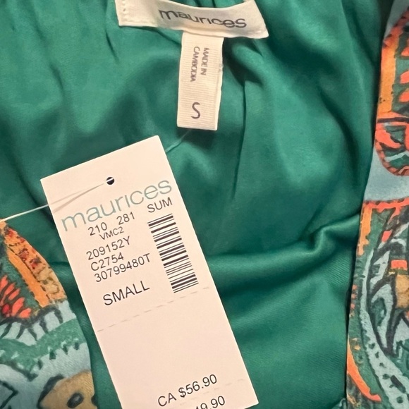 NWT Maurices Green Paisley Halter Flowy Dress | Boho Chic | Size Small - Picture 7 of 9